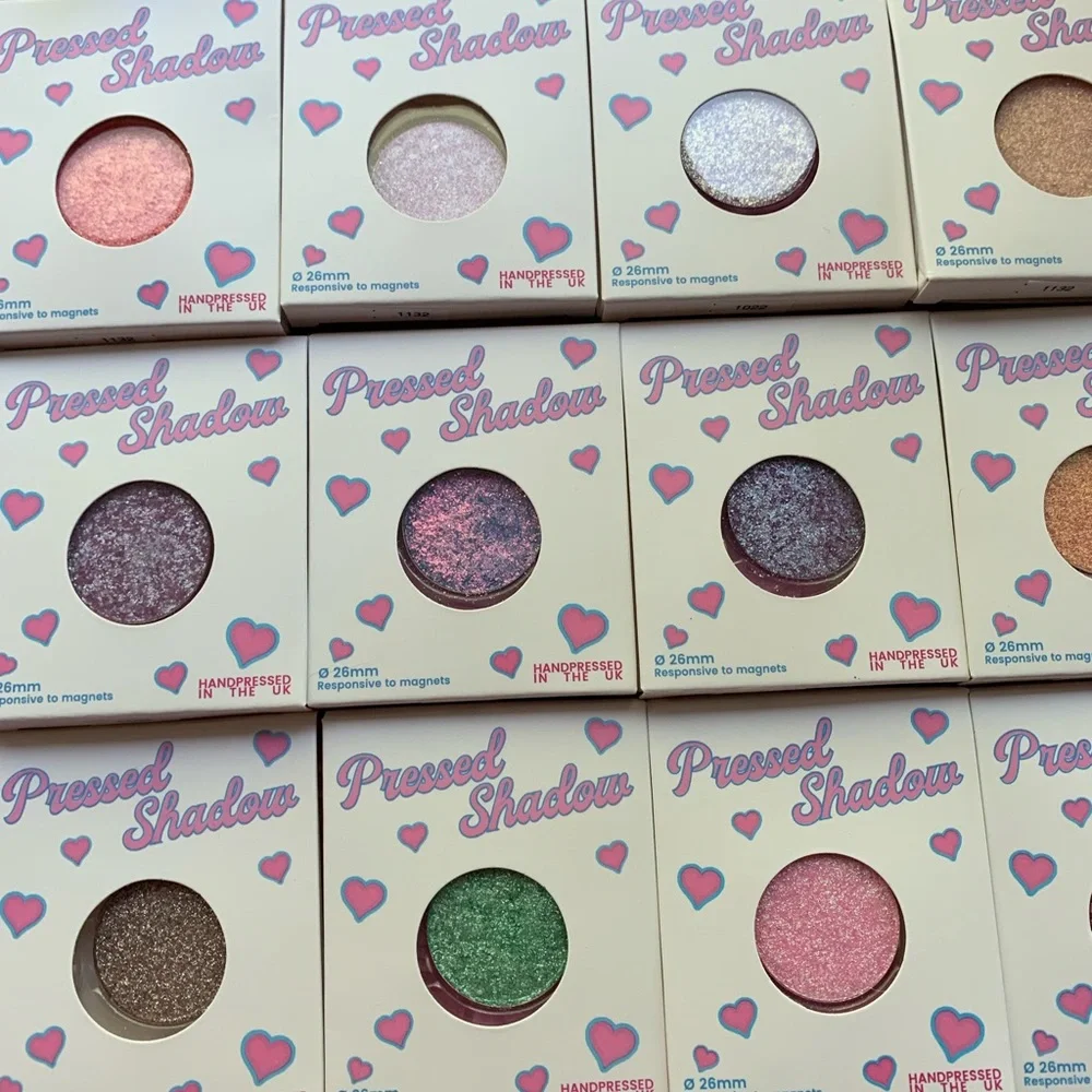 Pastel Roses UK brand new
